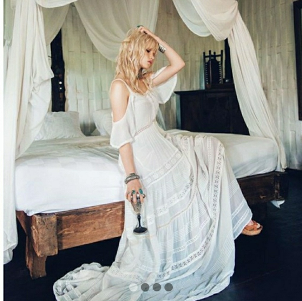 The Elizabeth Gown from Spell & the Gypsy